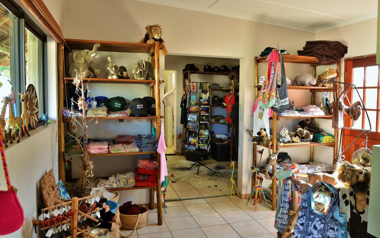 Sibuya Game Reserve And Lodge Kenton on Sea Bagian luar foto