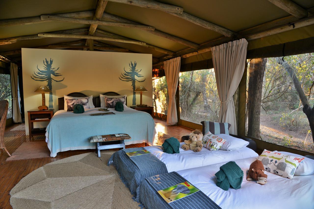 Sibuya Game Reserve And Lodge Kenton on Sea Bagian luar foto