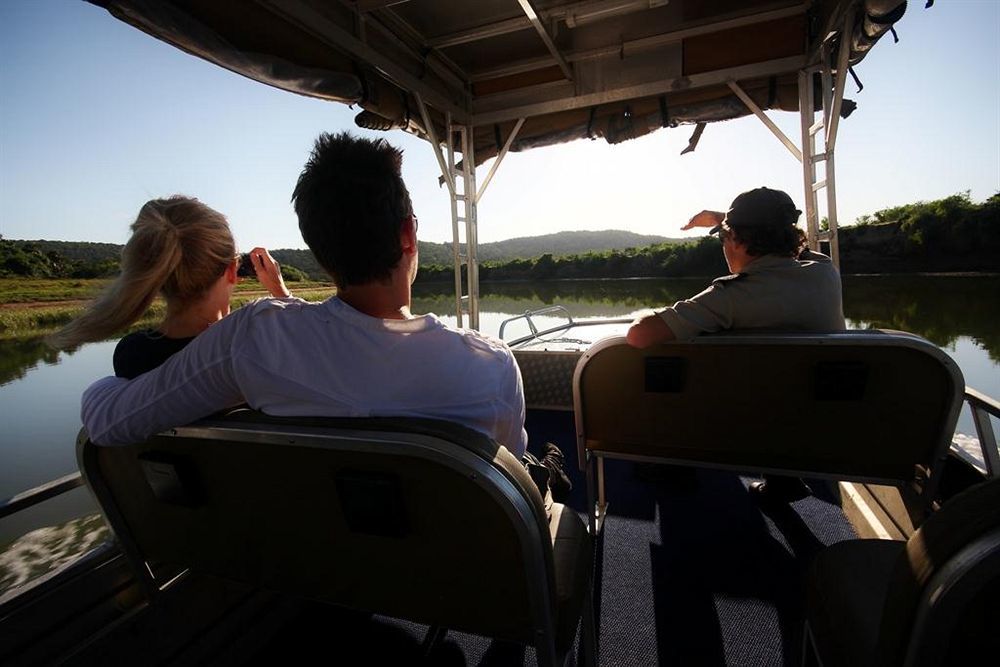 Sibuya Game Reserve And Lodge Kenton on Sea Bagian luar foto